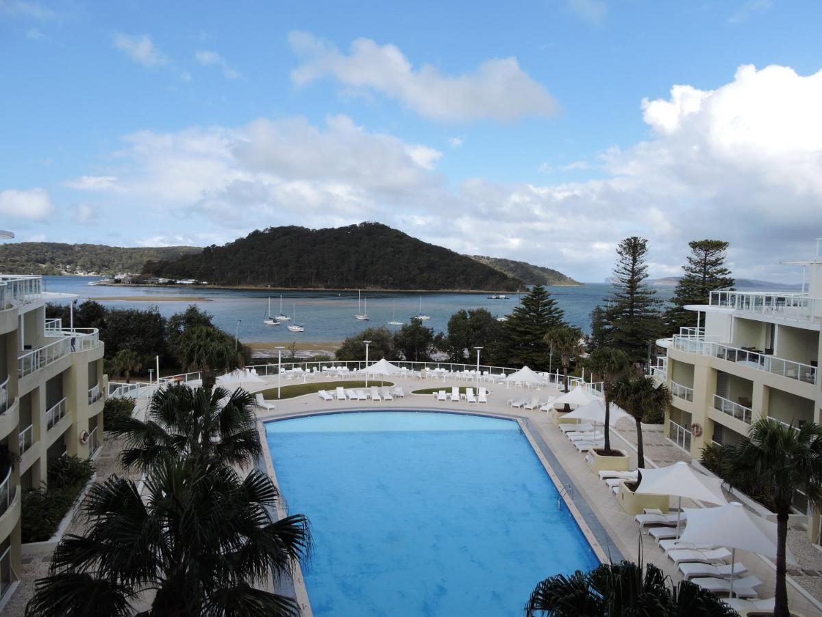 Base Holidays - Ettalong Beach Premium Apartments Bagian luar foto