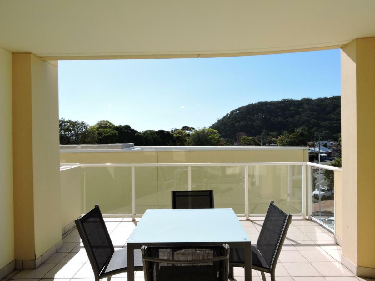 Base Holidays - Ettalong Beach Premium Apartments Bagian luar foto